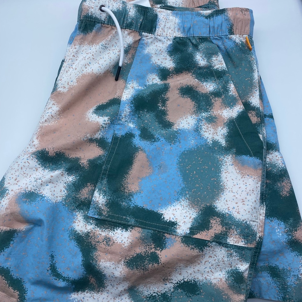 NWT Timberland Shorts size XXL. Light perfect for summer.